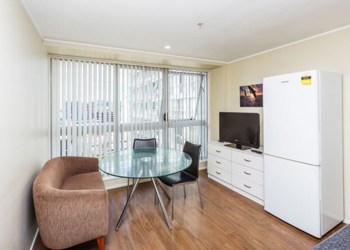  at 919/72 Nelson Street, Auckland Central, Auckland