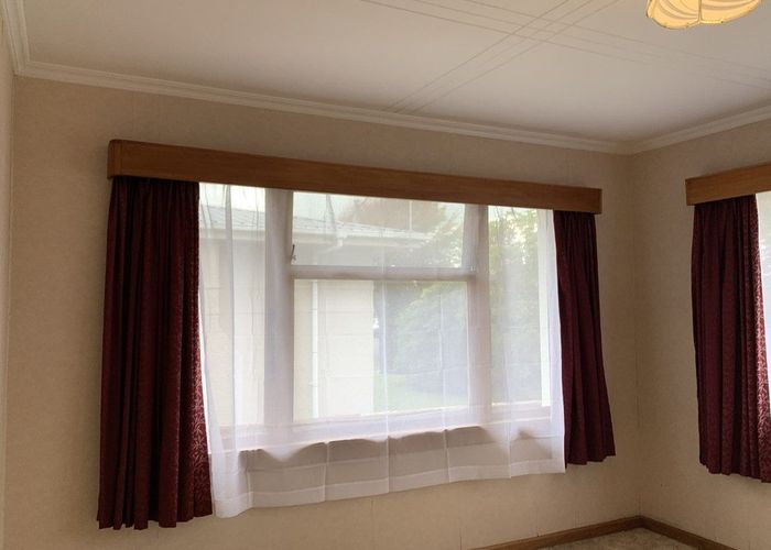 at 142 Tanner Street, Grasmere, Invercargill