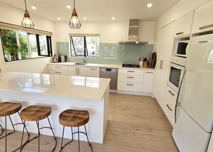  at 103 Pacific Parade, Matarangi