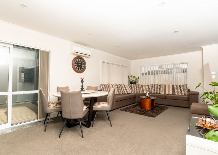  at 6 Orona Way, Papatoetoe, Manukau City, Auckland