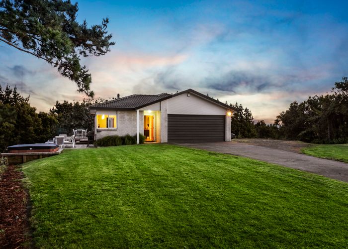  at 233 Whitehills Road, Silverdale