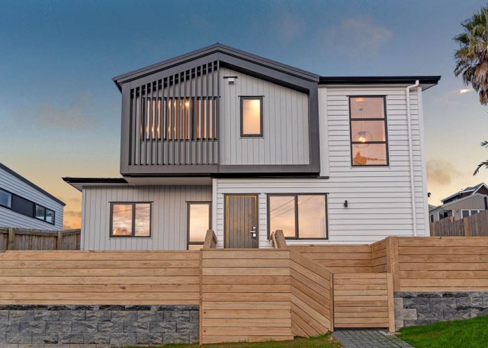  at Lot 1/33 Garadice Road, Rothesay Bay, North Shore City, Auckland
