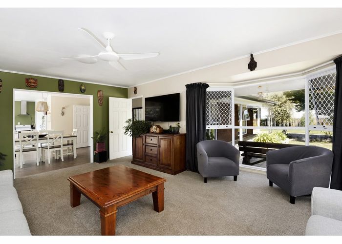  at 13 Malthouse Crescent, Brightwater