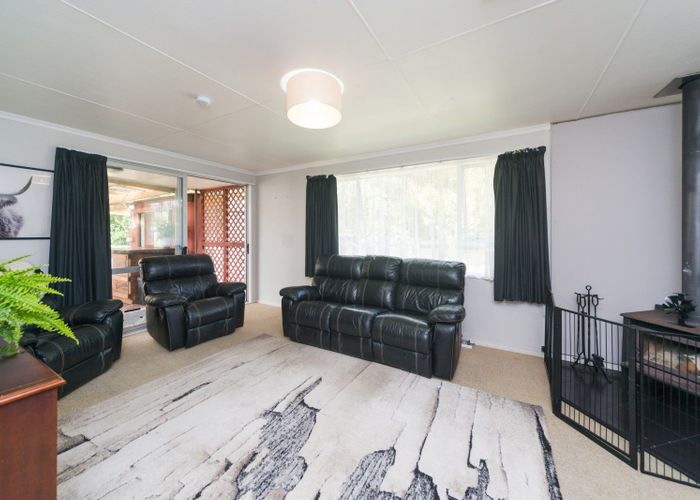  at 16 Kowhai Street, Tokomaru, Palmerston North