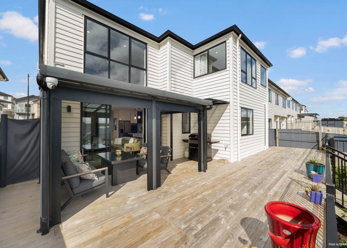  at 11 Black Shed Road, Flat Bush, Manukau City, Auckland