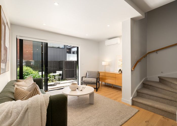  at 4/11 Western Springs Road, Kingsland, Auckland City, Auckland