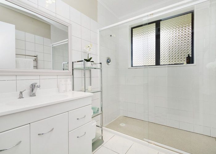  at 2/16 Montgomery Street, Stokes Valley, Lower Hutt
