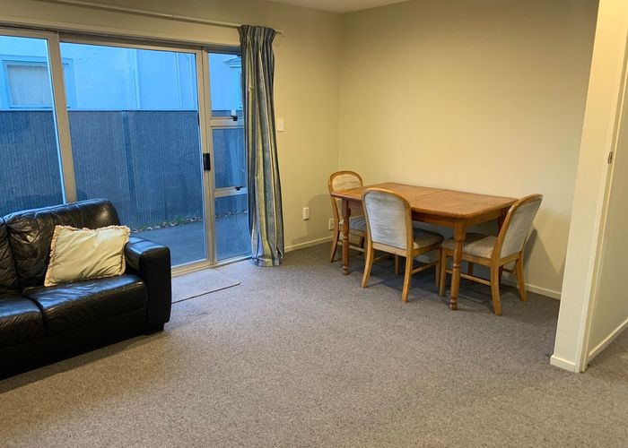  at 2/350 Worcester Street, Linwood, Christchurch City, Canterbury