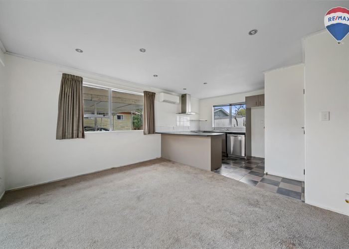  at 2/8 Wilford Street, Wallaceville, Upper Hutt