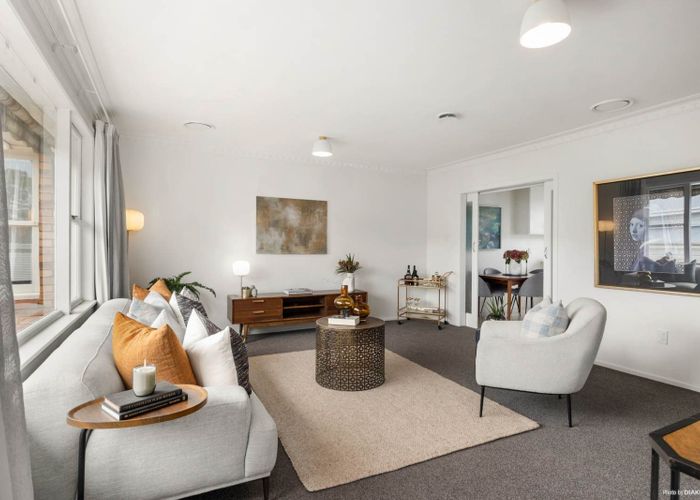  at 2/3 Grange Road, Mount Eden, Auckland City, Auckland