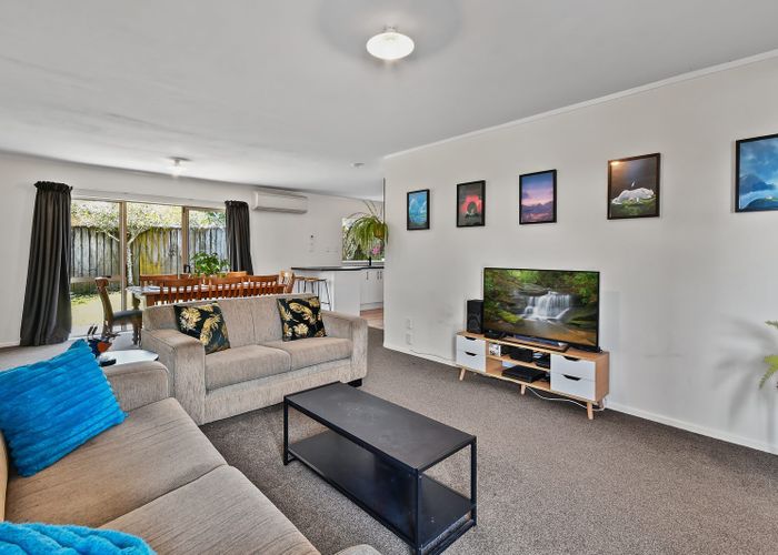  at 21 Tonson Place, Weymouth, Manukau City, Auckland