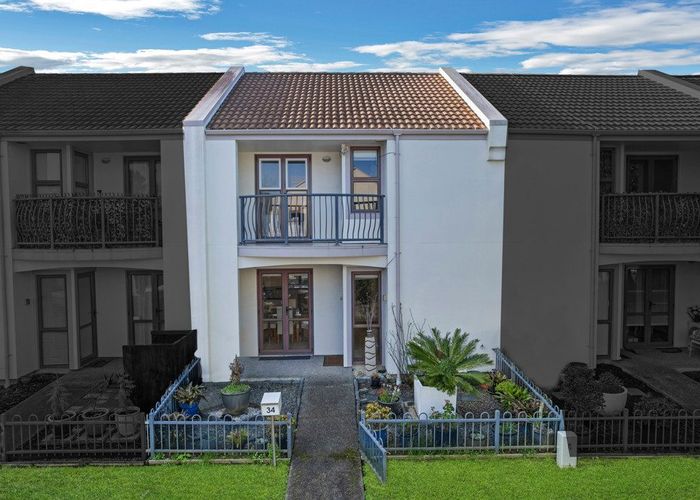  at 34 Winery Way, Henderson, Waitakere City, Auckland