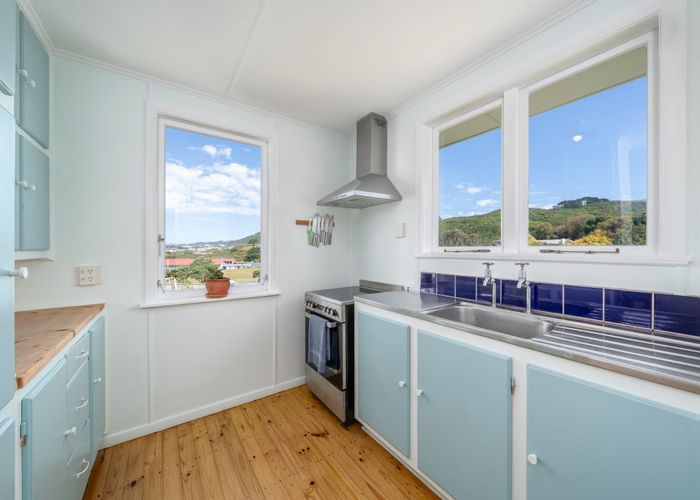  at 38 Piko Street, Titahi Bay, Porirua, Wellington
