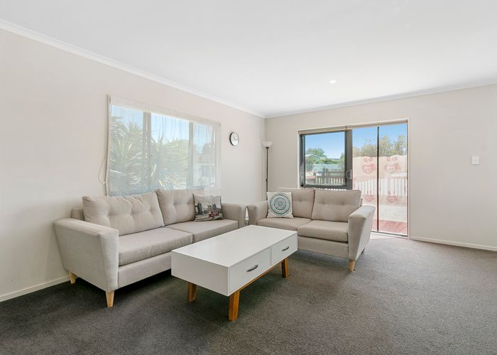  at 33A Keegan Drive, Massey, Auckland