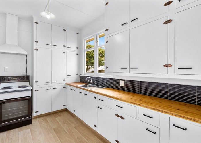  at 142 Carlyle Street, Napier South, Napier, Hawke's Bay