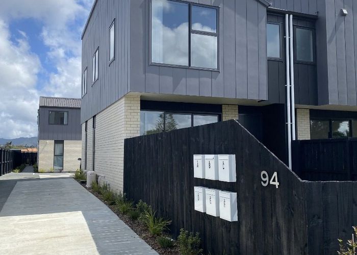  at 94D Swanson Road, Henderson, Auckland