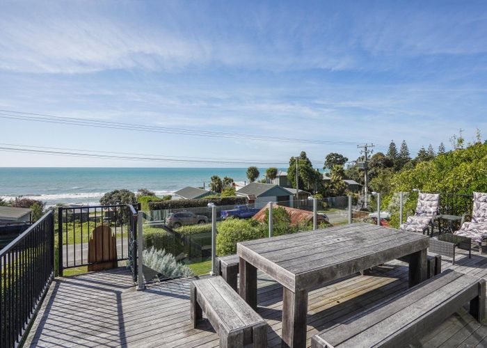  at 26 Moody Street, Gore Bay, Cheviot