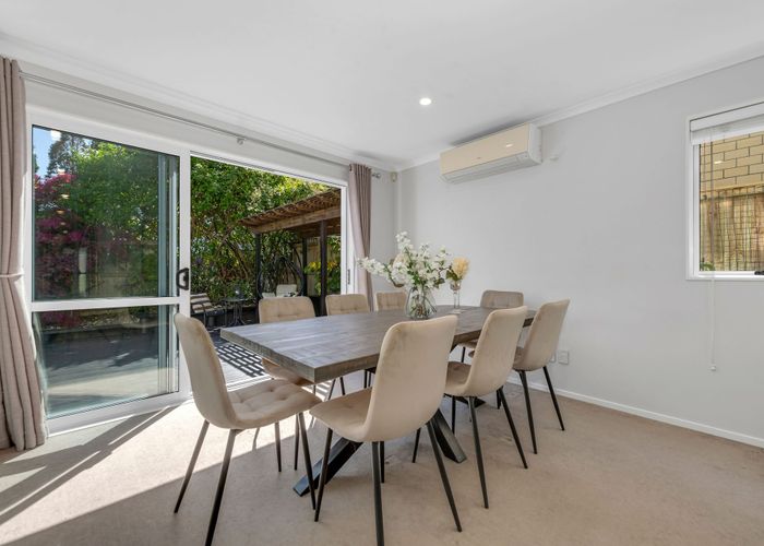  at 4 Shelby Lane, Flat Bush, Manukau City, Auckland