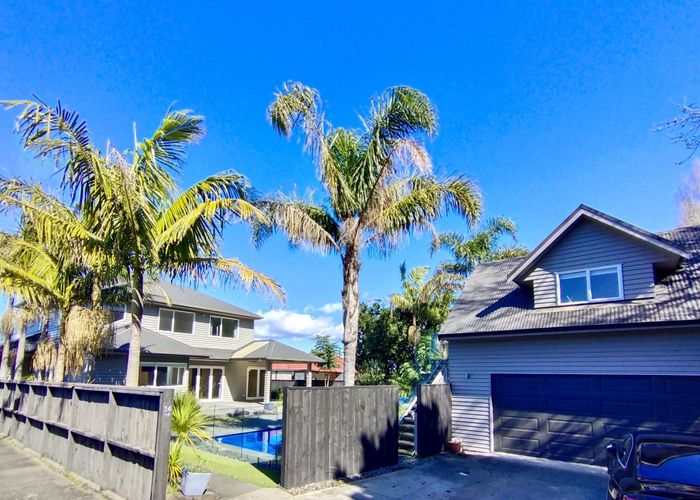  at 36 Lake Pupuke Drive, Takapuna, North Shore City, Auckland