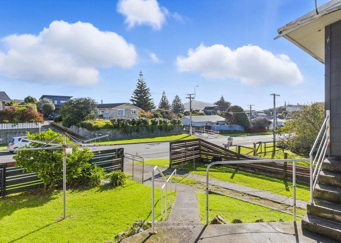  at 230 Rosetta Road, Raumati Beach, Kapiti Coast, Wellington