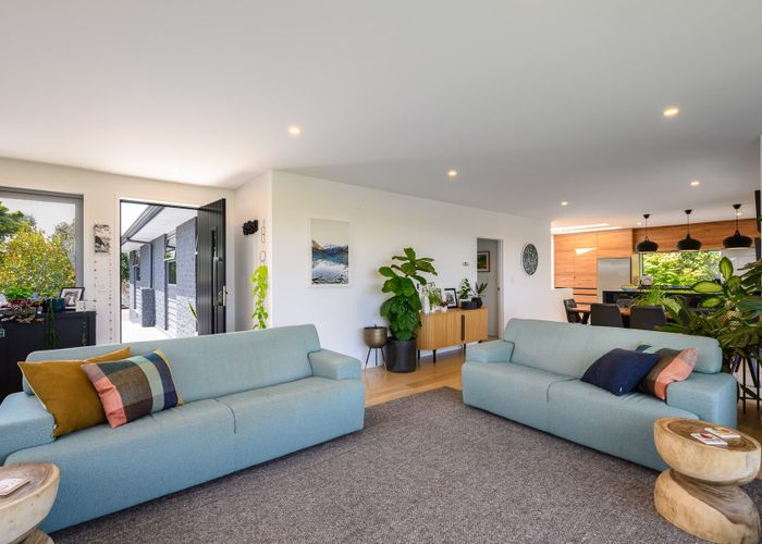  at 18C Montana Place, Merrilands, New Plymouth