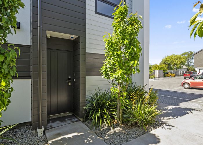  at 10/15 Bunyan Street, Waltham, Christchurch City, Canterbury