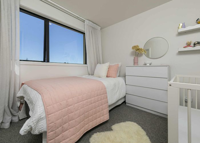  at 70A Neil Avenue, Te Atatu Peninsula, Waitakere City, Auckland