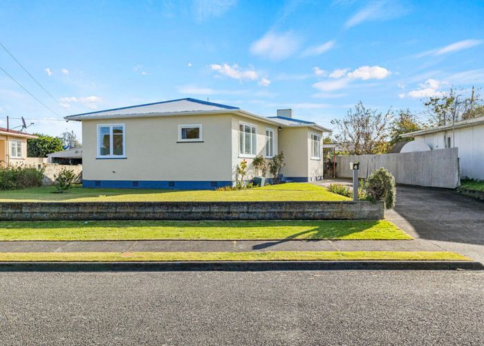 at 4 Kaka Place, Whanganui East, Whanganui, Manawatu / Whanganui