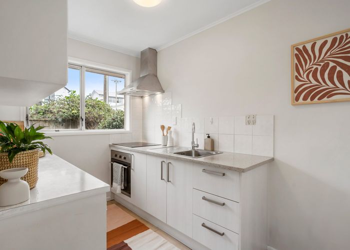  at 3/32 Fowlds Avenue, Sandringham, Auckland City, Auckland