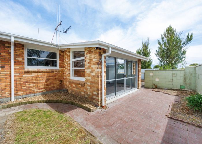  at 2 Katene Street, West End, Palmerston North, Manawatu / Whanganui