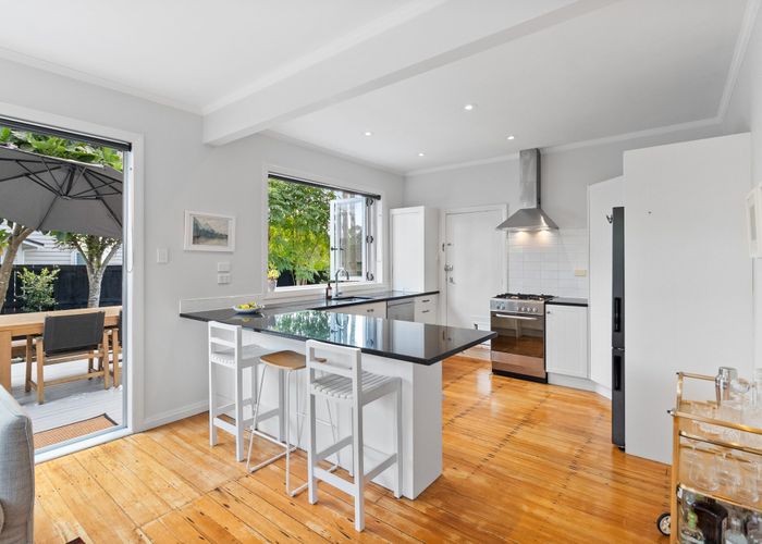  at 15 Alberta Street, Point Chevalier, Auckland City, Auckland