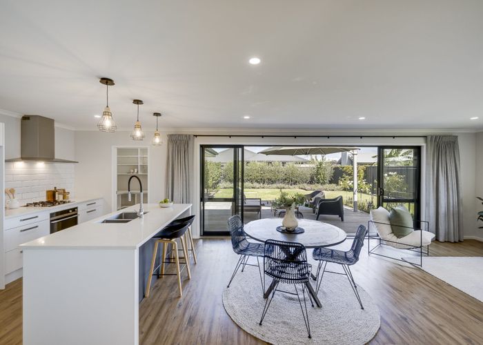  at 15 Hikawera Drive, Frimley, Hastings