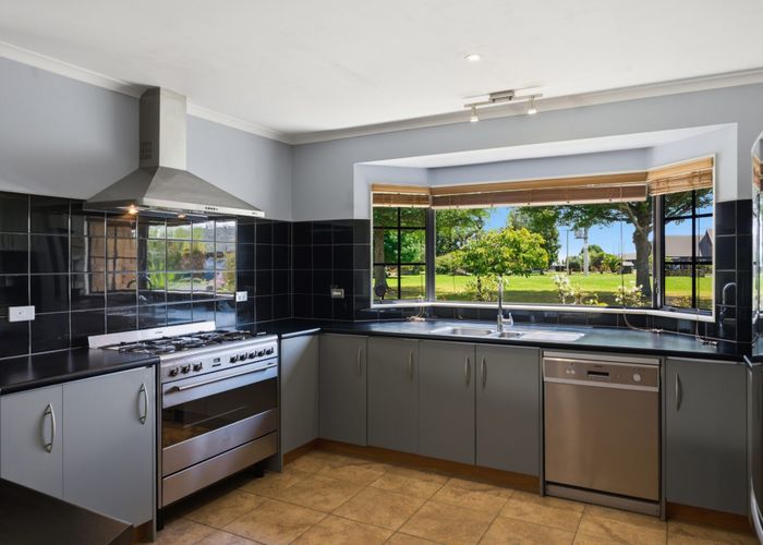  at 22 Holden Avenue, Holdens Bay, Rotorua, Bay Of Plenty