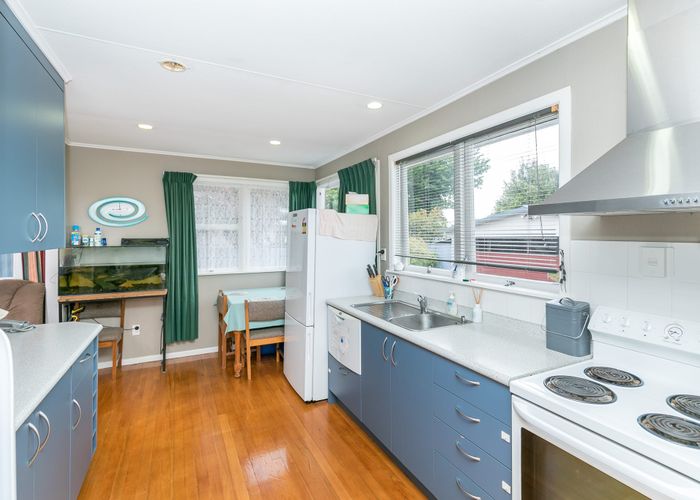  at 14 Lilac Street, Melville, Hamilton