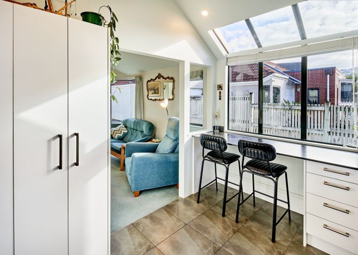  at 2/58 Laings Road, Hutt Central, Lower Hutt
