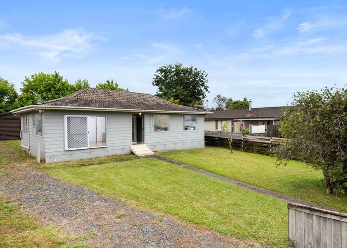  at 10 Urlich Drive, Ranui, Auckland