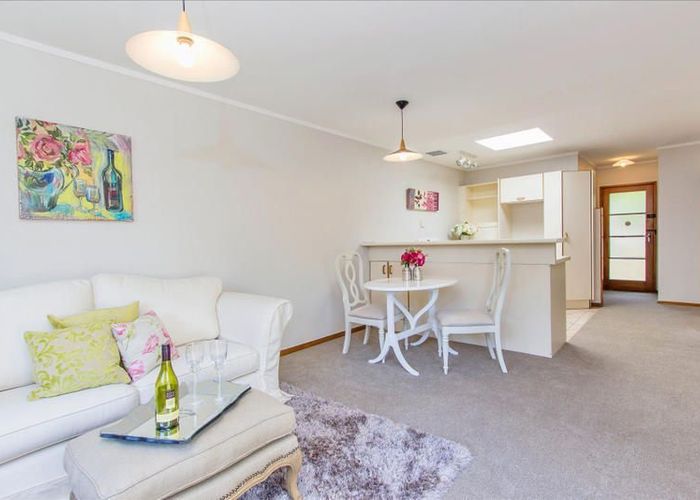  at 2/47 Tarawera Tce, Saint Heliers, Auckland City, Auckland