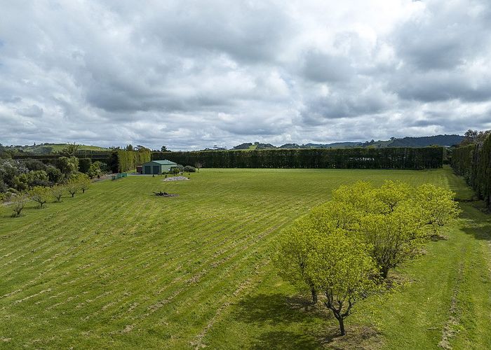 at 4 Jones Road, Tāwharanui Peninsula, Matakana