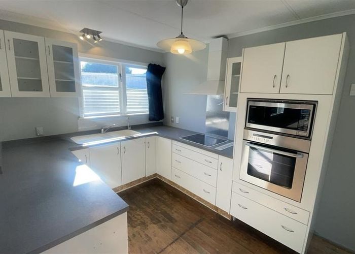  at 4 Parenga St, Wainuiomata, Lower Hutt, Wellington