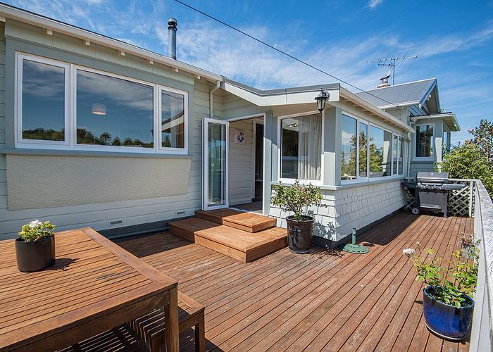  at 8 Berwick Street, Wakari, Dunedin
