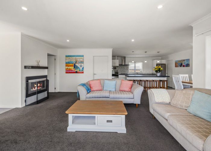  at 3 Montgomery Crescent, Kinloch, Taupō