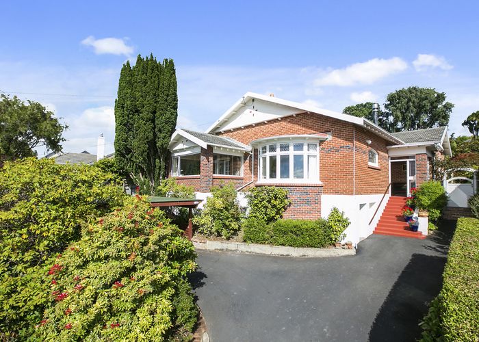  at 1 Pollock Street, Maori Hill, Dunedin