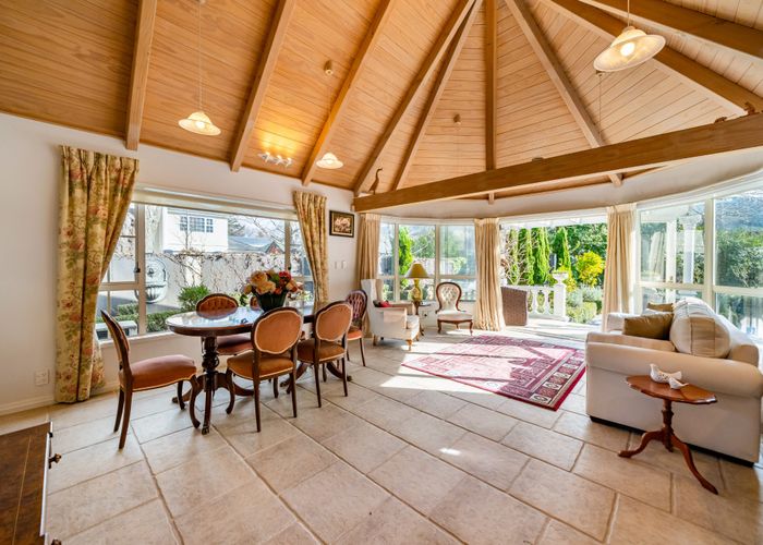  at 1 Oakmont, Heretaunga, Upper Hutt, Wellington