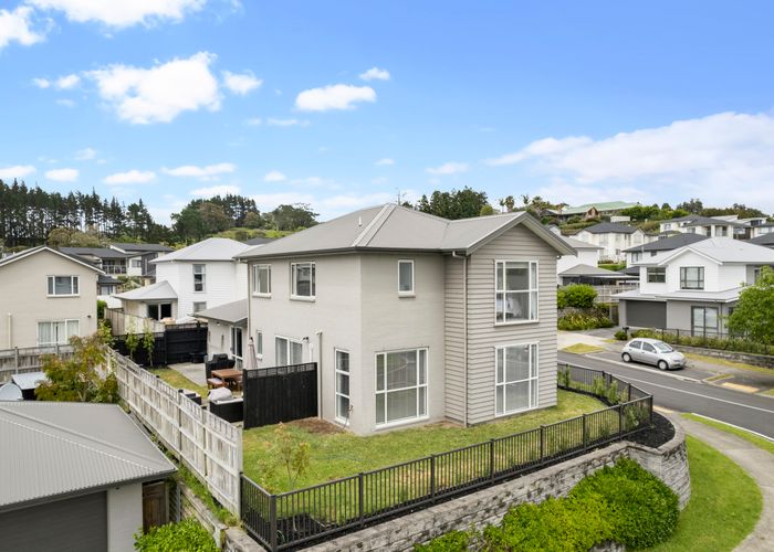  at 3 Forbes McCammon Drive, Swanson, Auckland