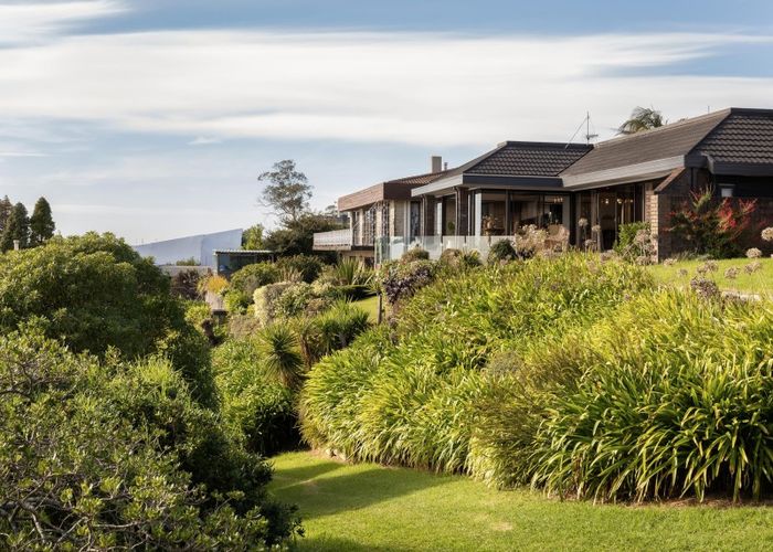  at 10 Shaw Place, Matua, Tauranga