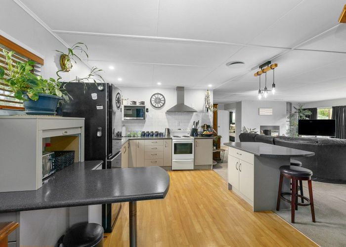  at 39A Gemstone Drive, Birchville, Upper Hutt, Wellington