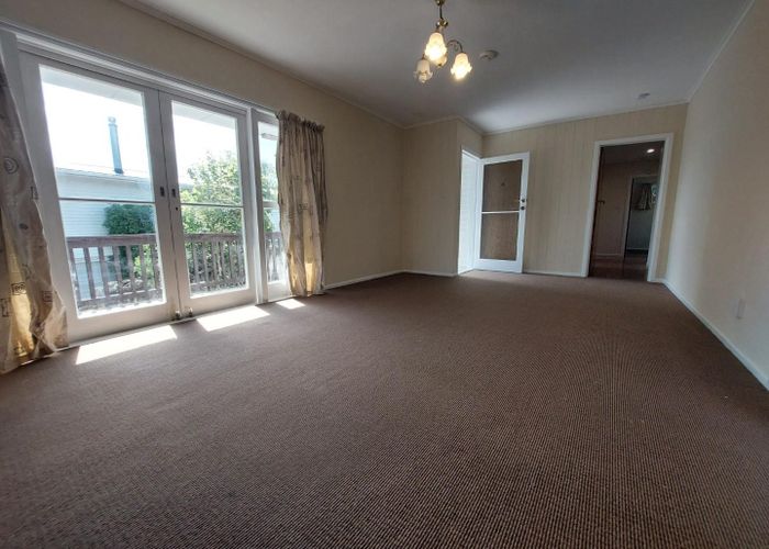  at 50 Eastdale Road, Avondale, Auckland