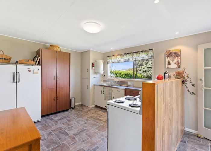  at 33 Sarah Street, Waikawa Beach