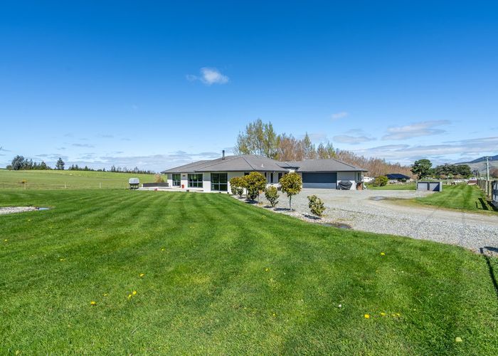  at 1120 Knapdale Road, Chatton