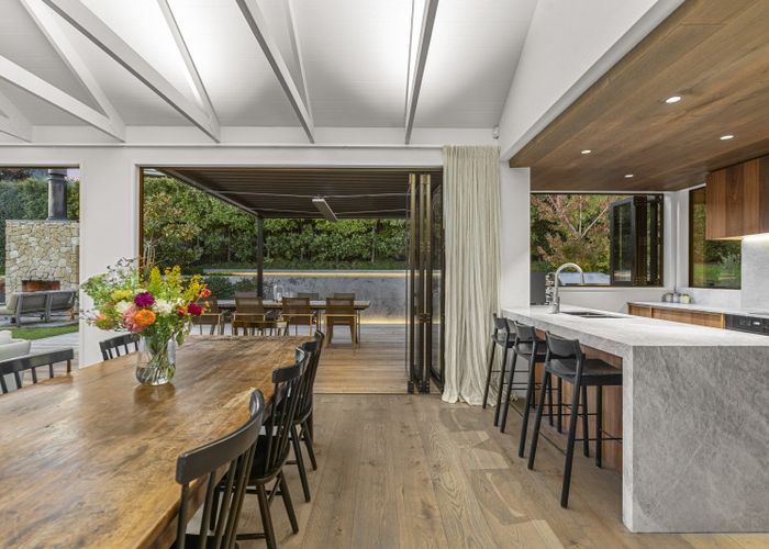  at 6 Queens Drive, Oneroa, Waiheke Island